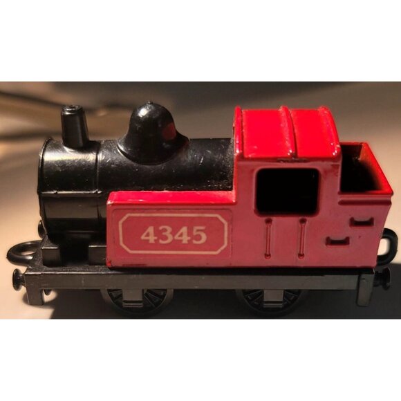 MATCHBOX 1978 SUPERFAST Red 0-4-0 STEAM LOCO No.43 - Picture 4 of 5